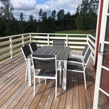 Mysig Lantlig Stuga, Nycklaroer Korsberga Eksteriør billede